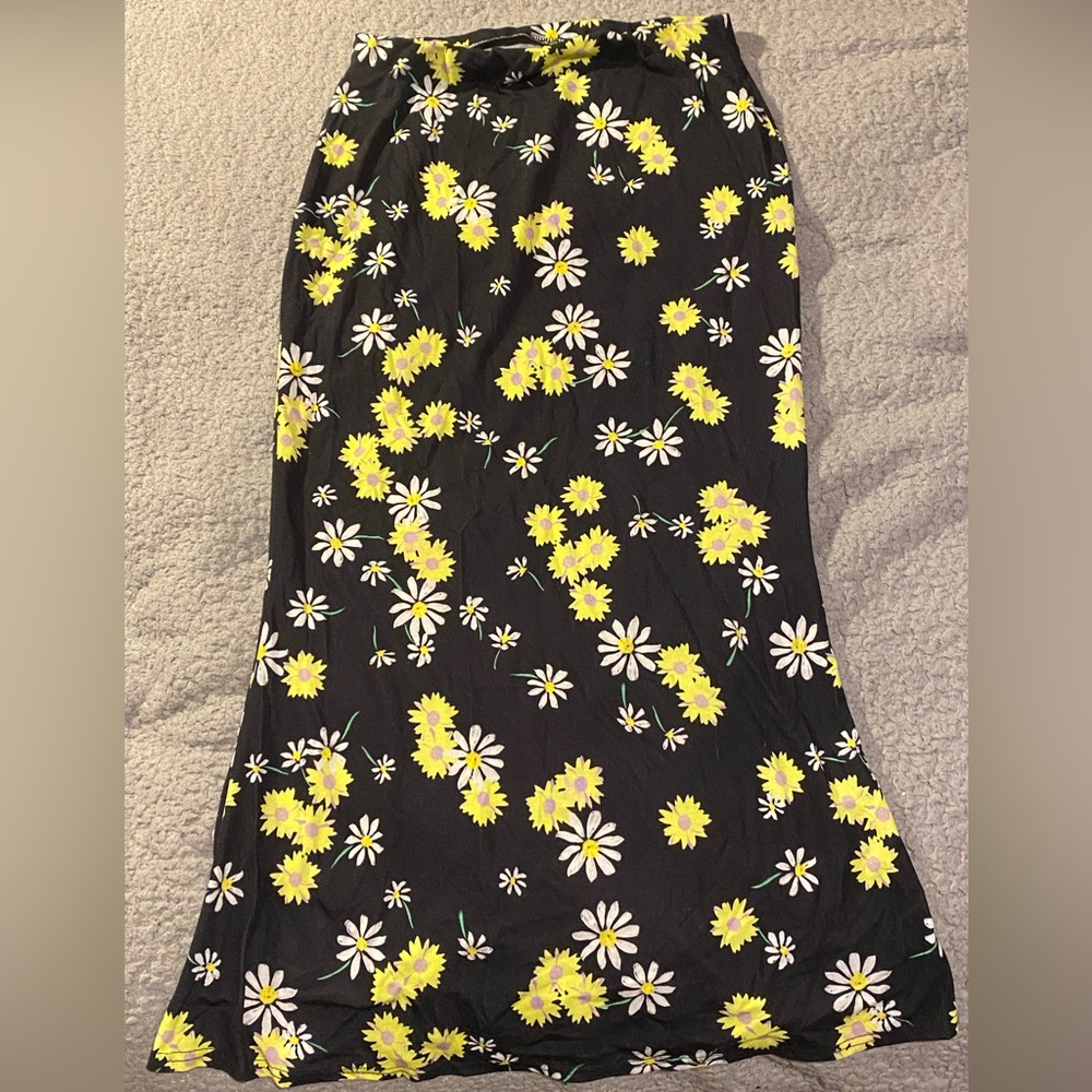 Flare pencil skirt